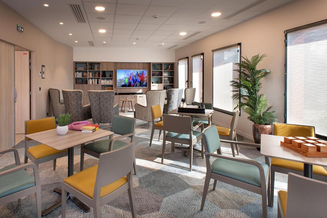 Domitys La Roze De Seine Aparthotel Saint-Aubin-lès-Elbeuf Екстериор снимка